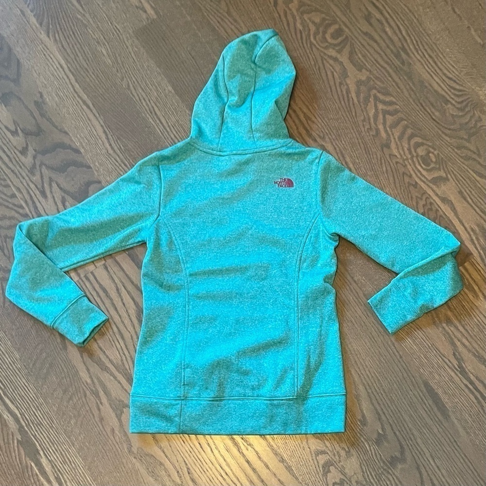 The North Face Women's Pullover Hoodie with logo - Picture 2 of 6